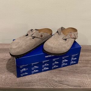 Classic Birkenstock Boston 36N Suede Taupe Soft Footbed - size 5.5/6 Narrow Fit